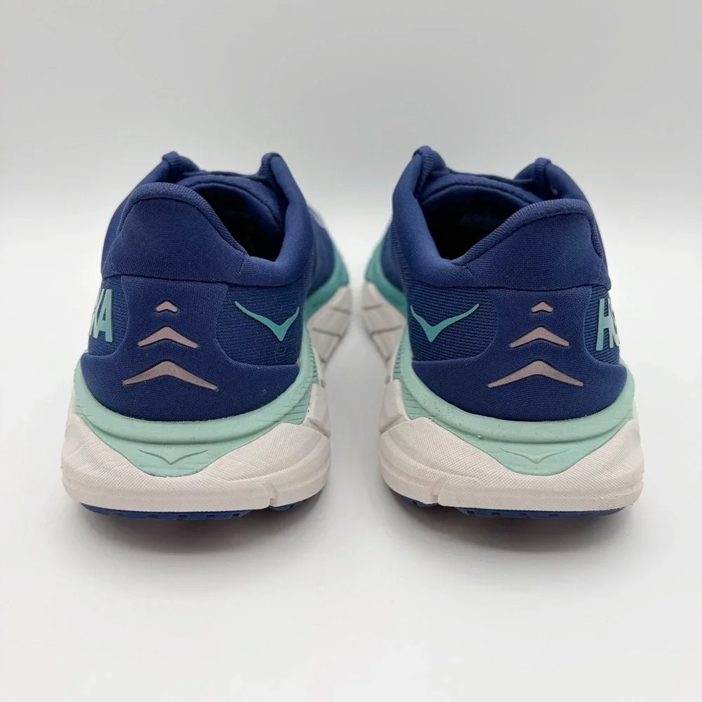 HOKA Arahi 6 'Bellwether Blue' 1123195-BBOM US Size 8 B Women's Running EUC